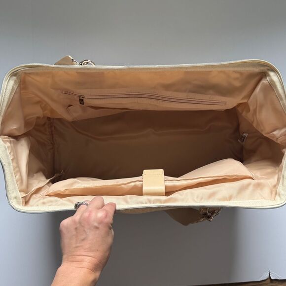 BEIS The Weekender Bag Beige NWT - Picture 6 of 7